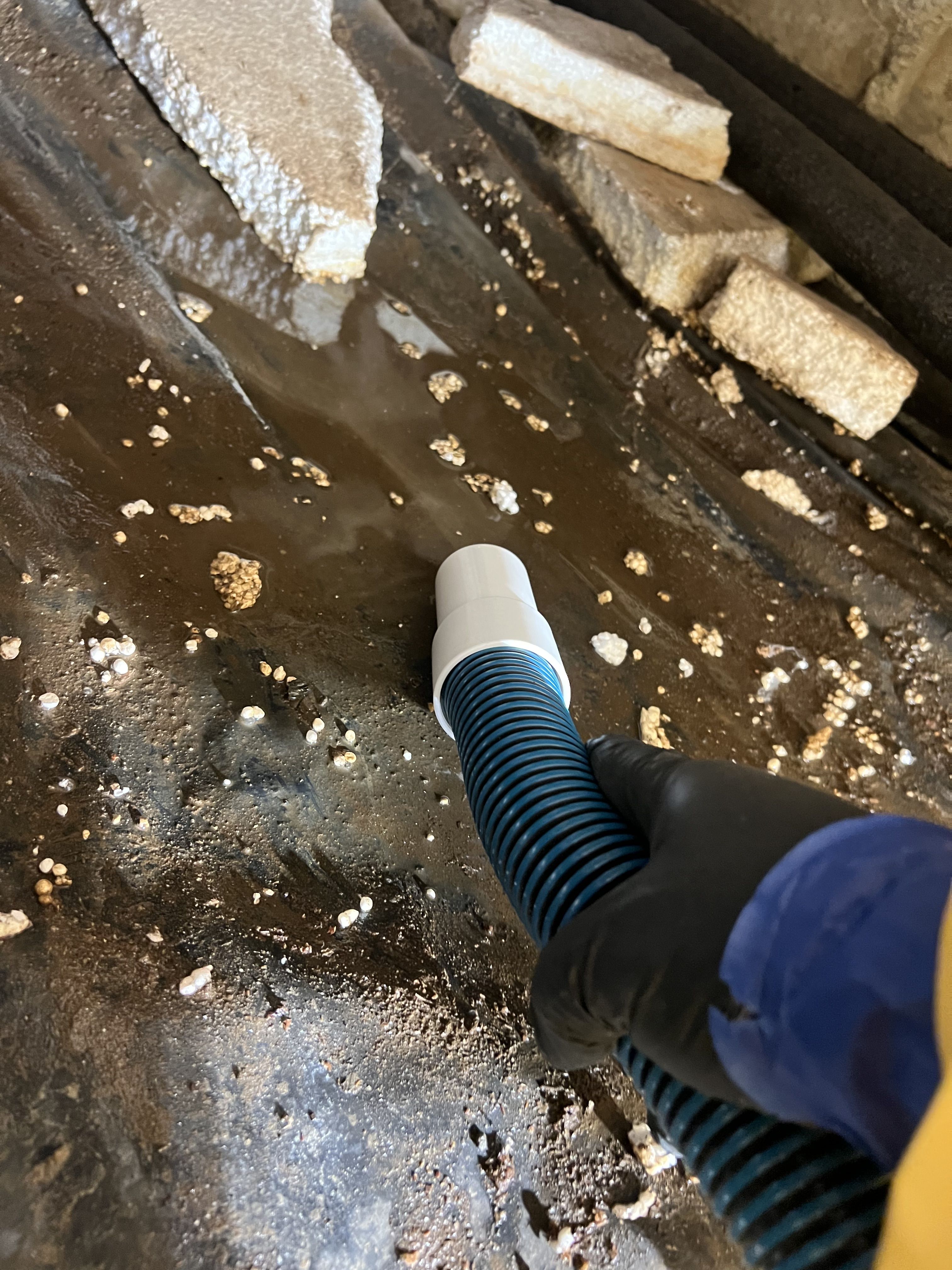 Blog post Burst Pipe Water Damage in Vancouver, WA – What Homeowners Need to Know image