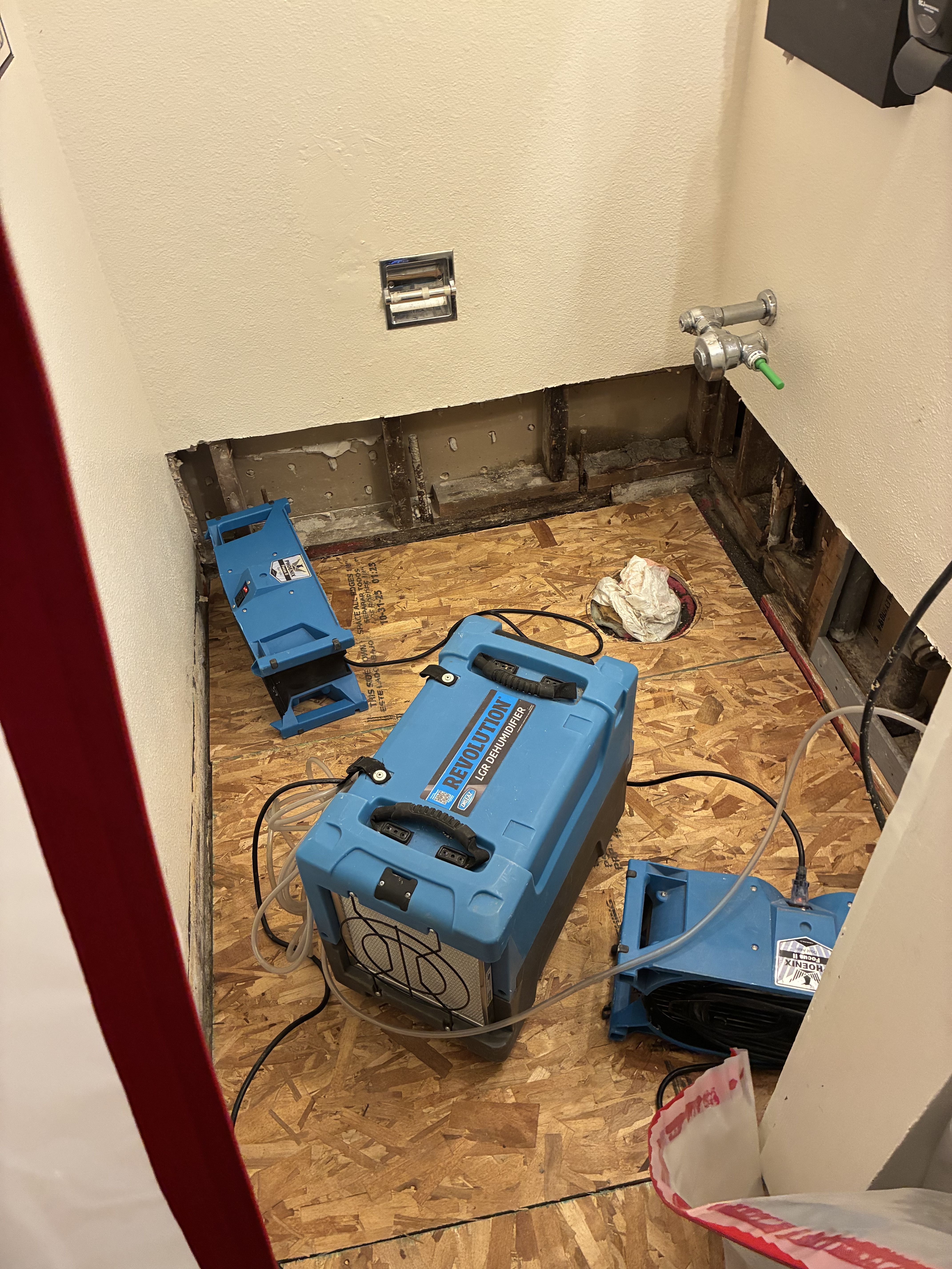 Blog post Water Damage Restoration in Ridgefield WA — Frequently Asked Questions From Local Homeowners image